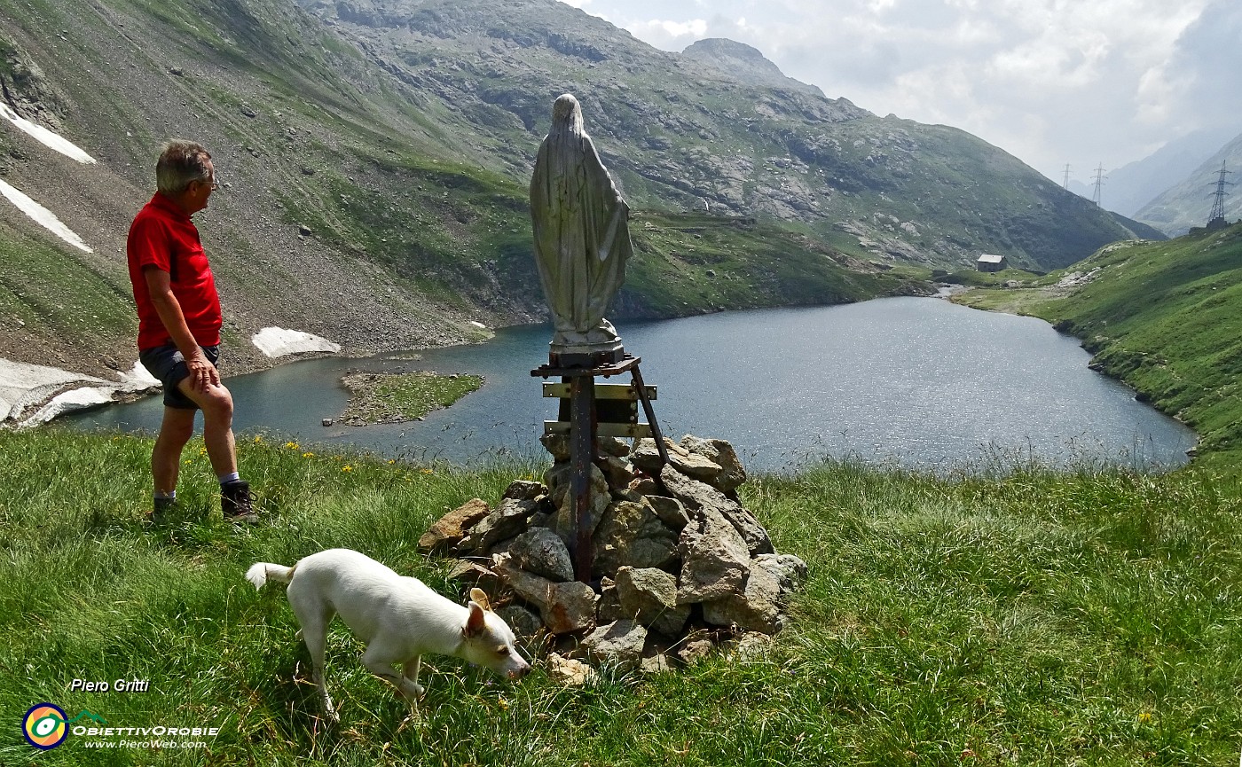 63  Alla Madonnina del 'Panettone' al lago naturale.JPG -                                